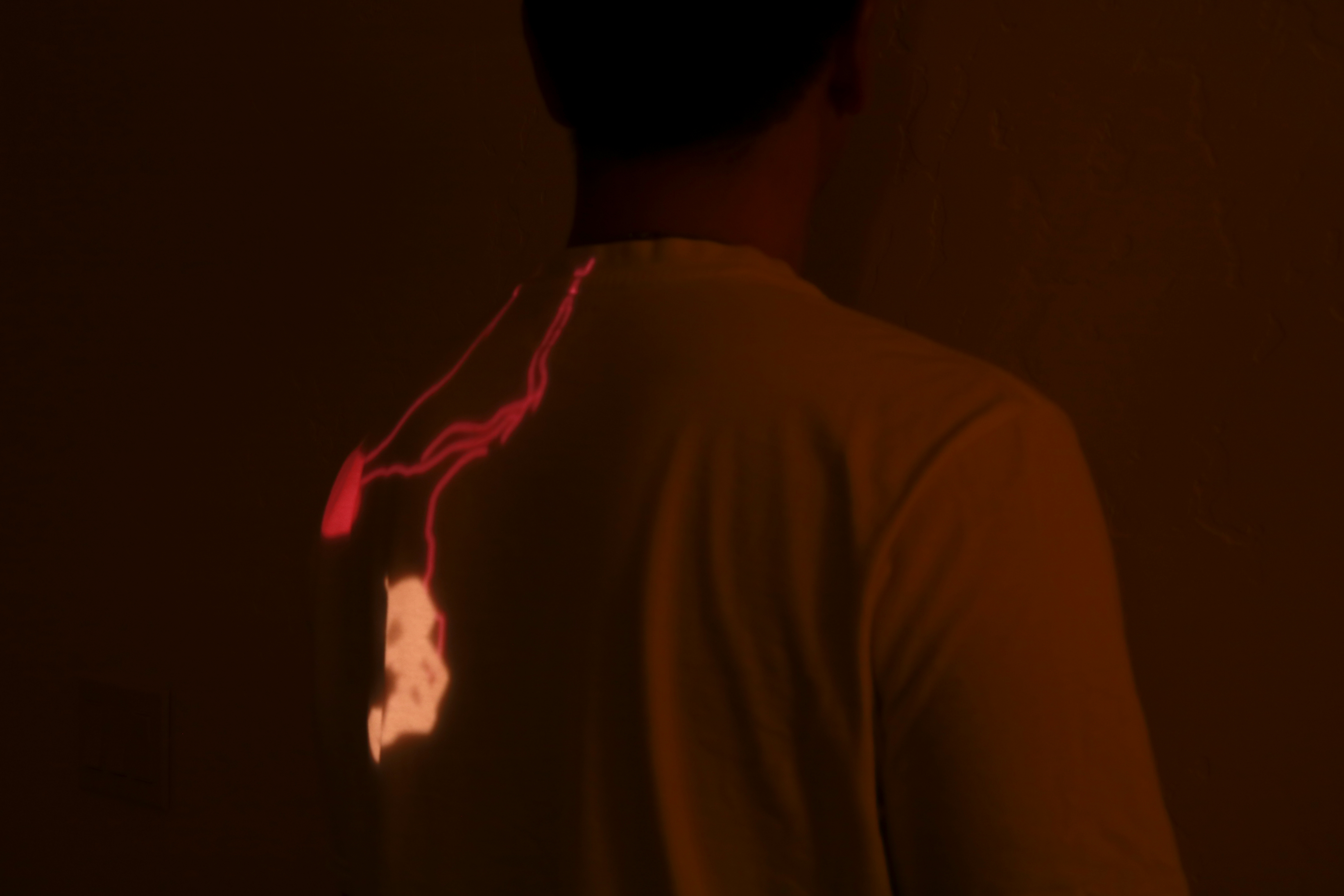 Projection mapping on back